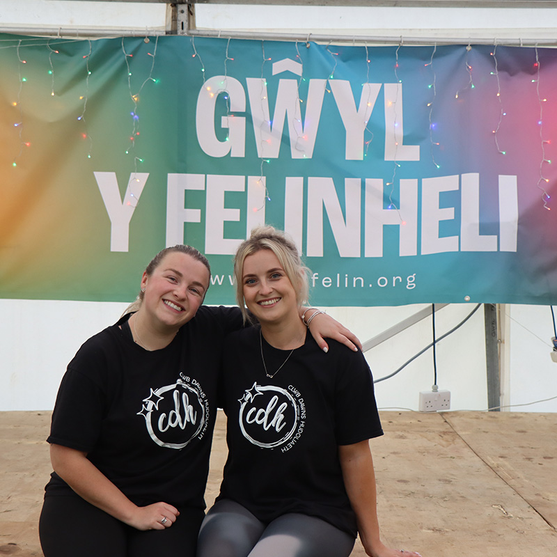 Sesiwn Dancefit i Oedolion 16+